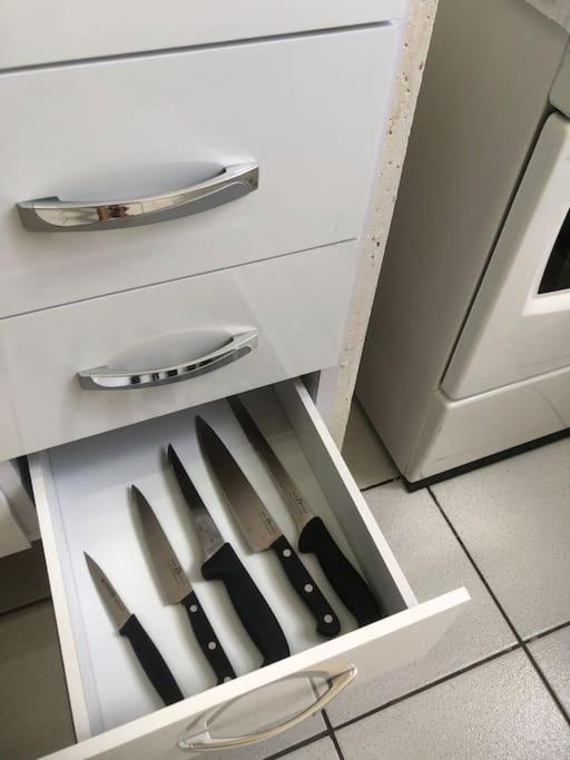 Apartamento Climatizado Marilia Bagian luar foto
