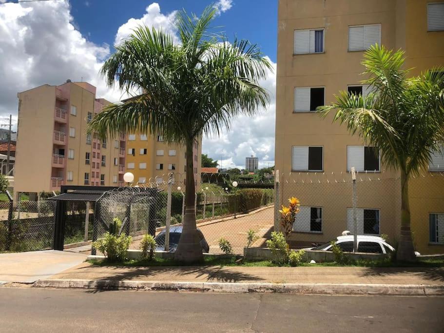 Apartamento Climatizado Marilia Bagian luar foto