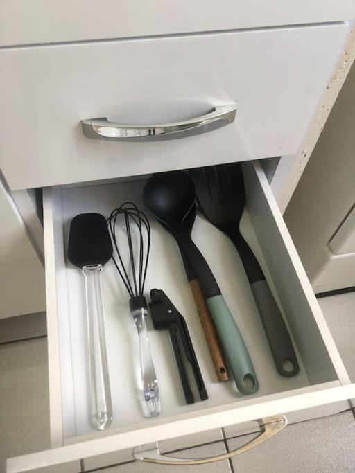 Apartamento Climatizado Marilia Bagian luar foto